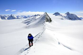 Am Mt. Tyree 4.852 m, dem zweithöchsten Berg  der Antarktis